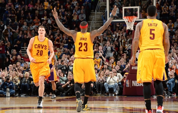 FULL HIGHLIGHTS: Cavs Sink 18 Threes, Down Lakers; 120-105