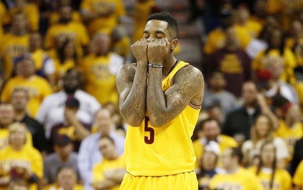 Should the Cavs Bring Back J.R. Smith?