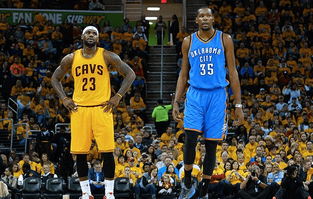 kevin durant standing next to lebron