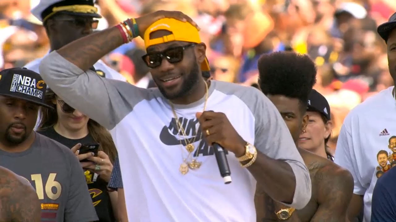 LeBron says he completely agrees with Browns fans having 0-16 parade -  Article - Bardown