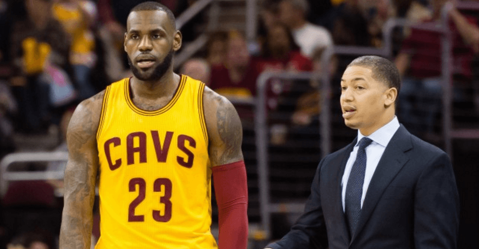 Lebron James Tyronn Lue, cavs