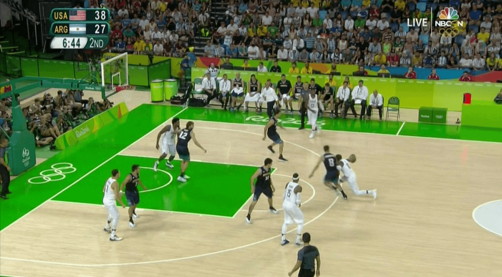 Video: Kyrie Irving puts nasty double crossover on Argentina before scoring on floater