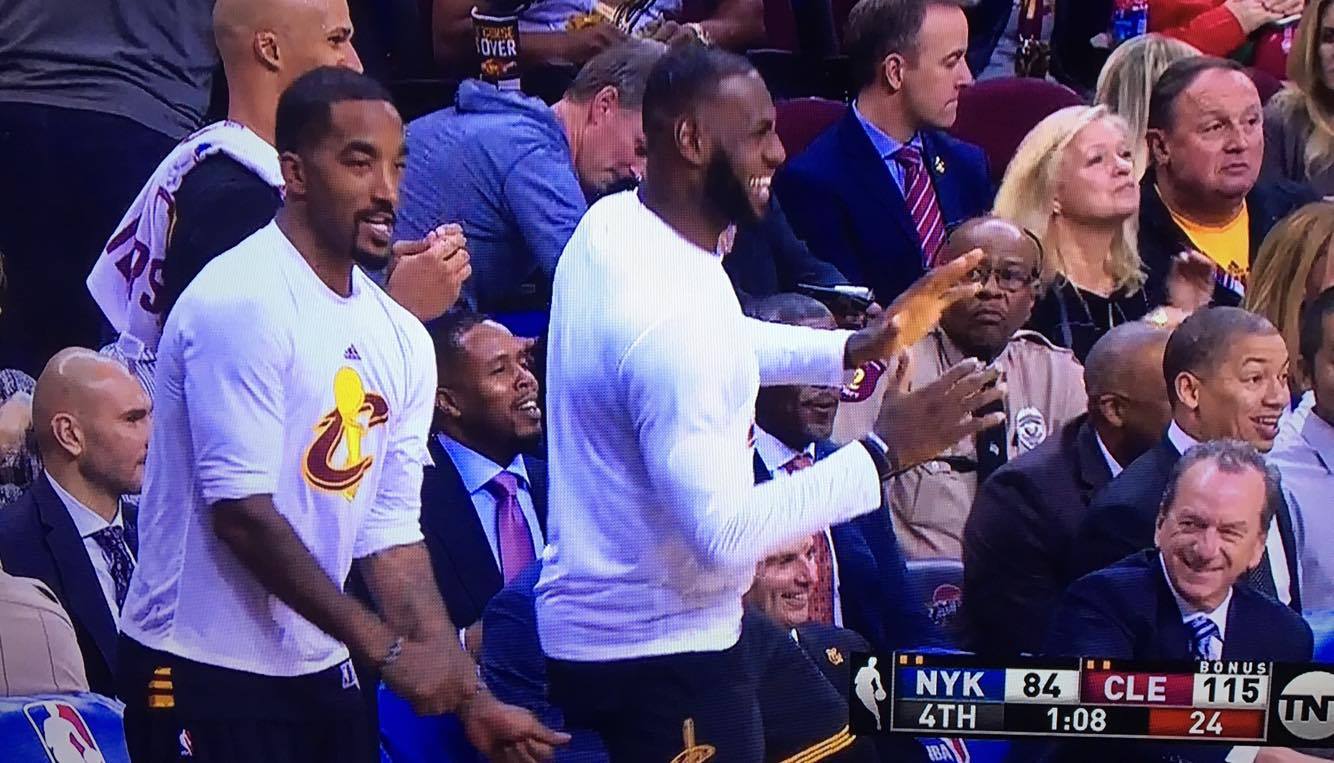 Video: LeBron James, J.R. Smith impersonate Mike Dunleavy&#8217;s Eurostep