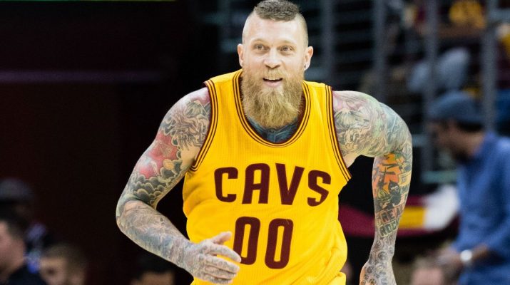 Cavs send Chris Andersen and cash to Hornets for second-round pick