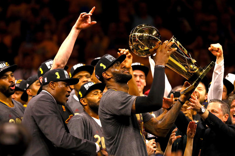 LeBron James asked to compare his 2017 team to the 2016 champions