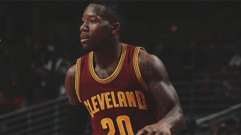 Report: Cavs recall Kay Felder from Canton Charge