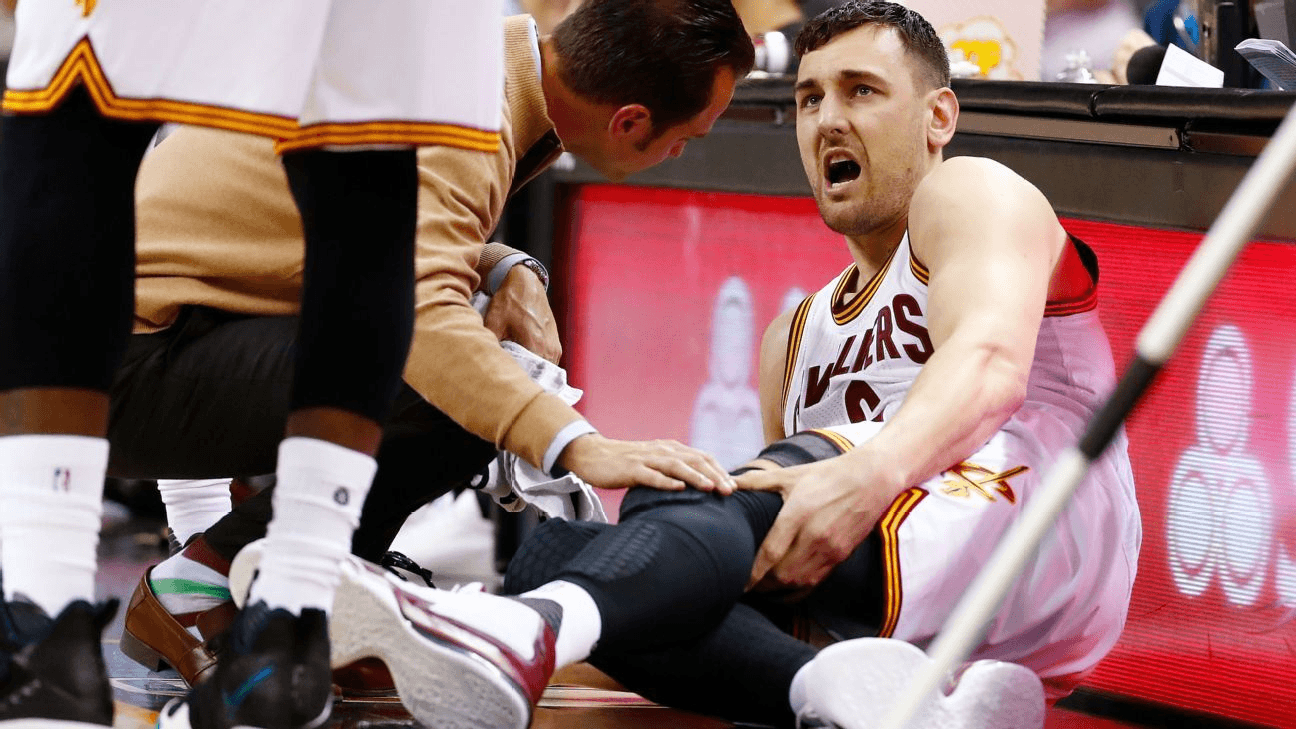 LeBron James recalls Andrew Bogut&#039;s nasty injury: &#039;I heard it crack&#039;