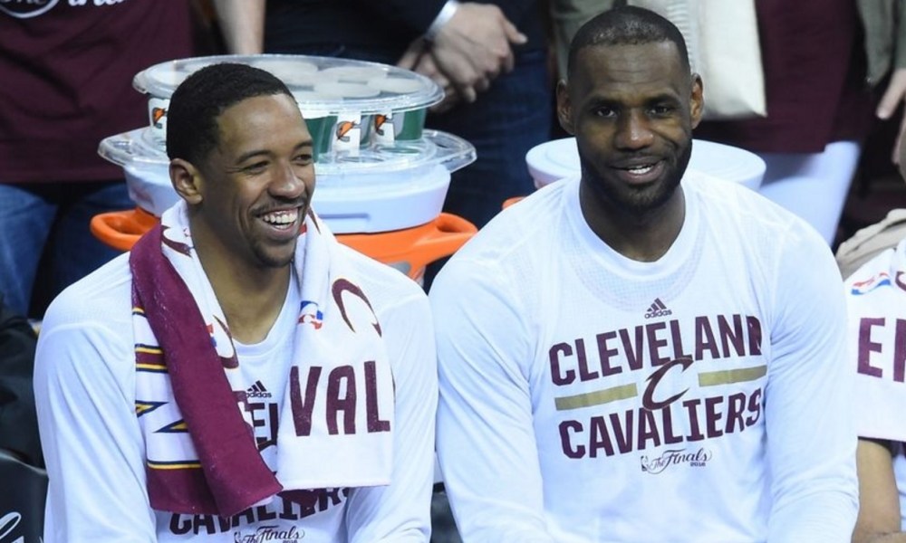 Channing Frye, LeBron James