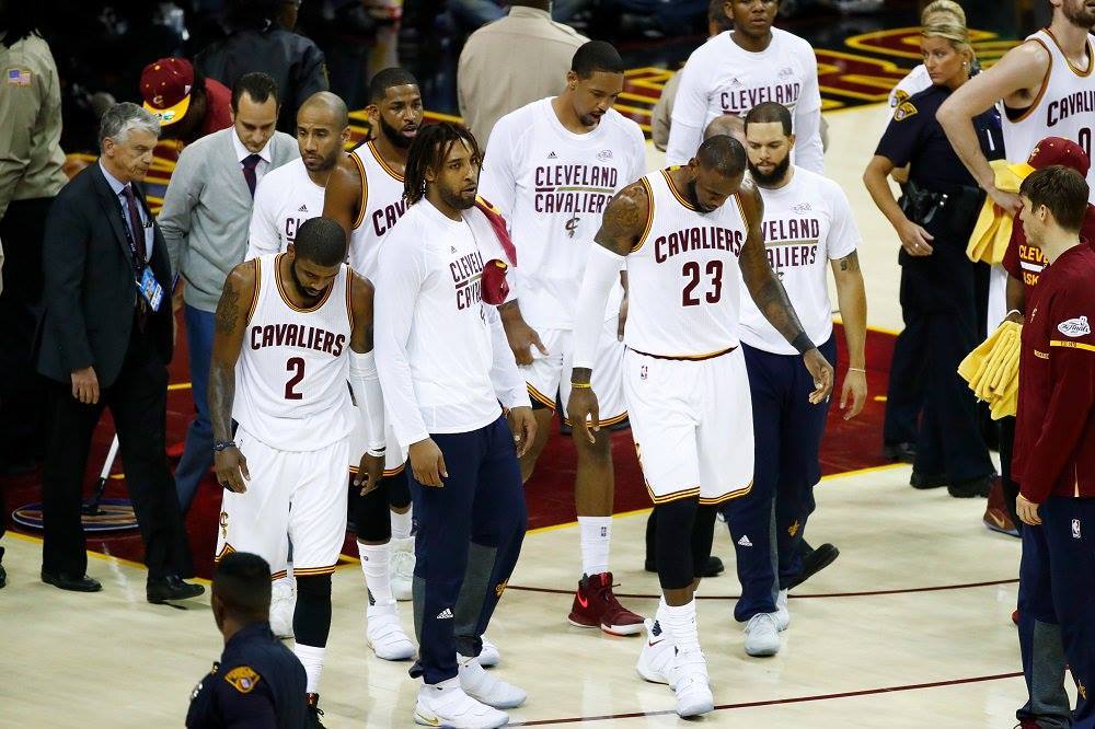 Cavs Bench Derrick Williams