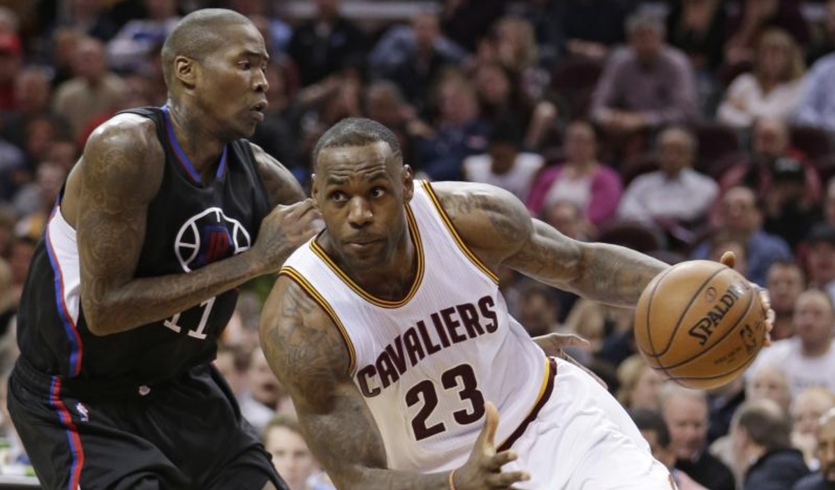 Report: Jamal Crawford has spoken with LeBron James about joining Cavs