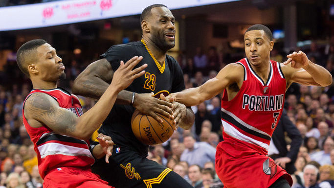 Damian Lillard tweets major props after LeBron James&#8217; big night