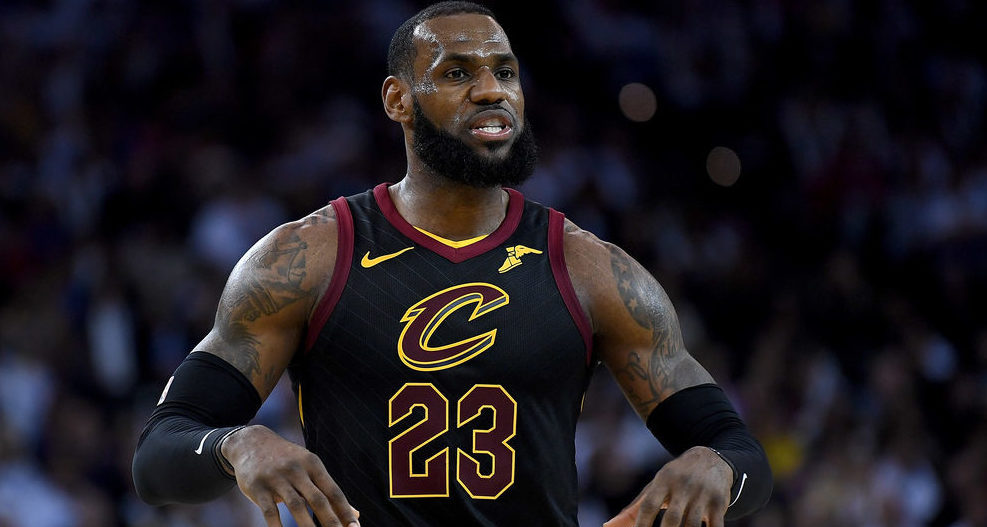 Rumor: There&#8217;s a low chance LeBron James signs a 5-year max deal with Cavs