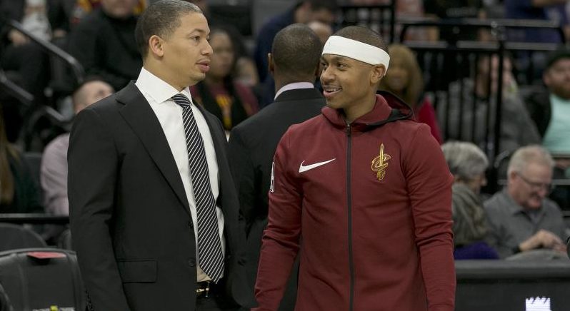 Tyronn Lue lauds Isaiah Thomas but tempers hype after efficient debut