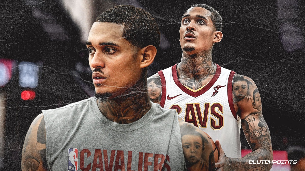 News of Jordan Clarkson-to-Jazz trade came down during the Cavs&#8217; starting lineup intro