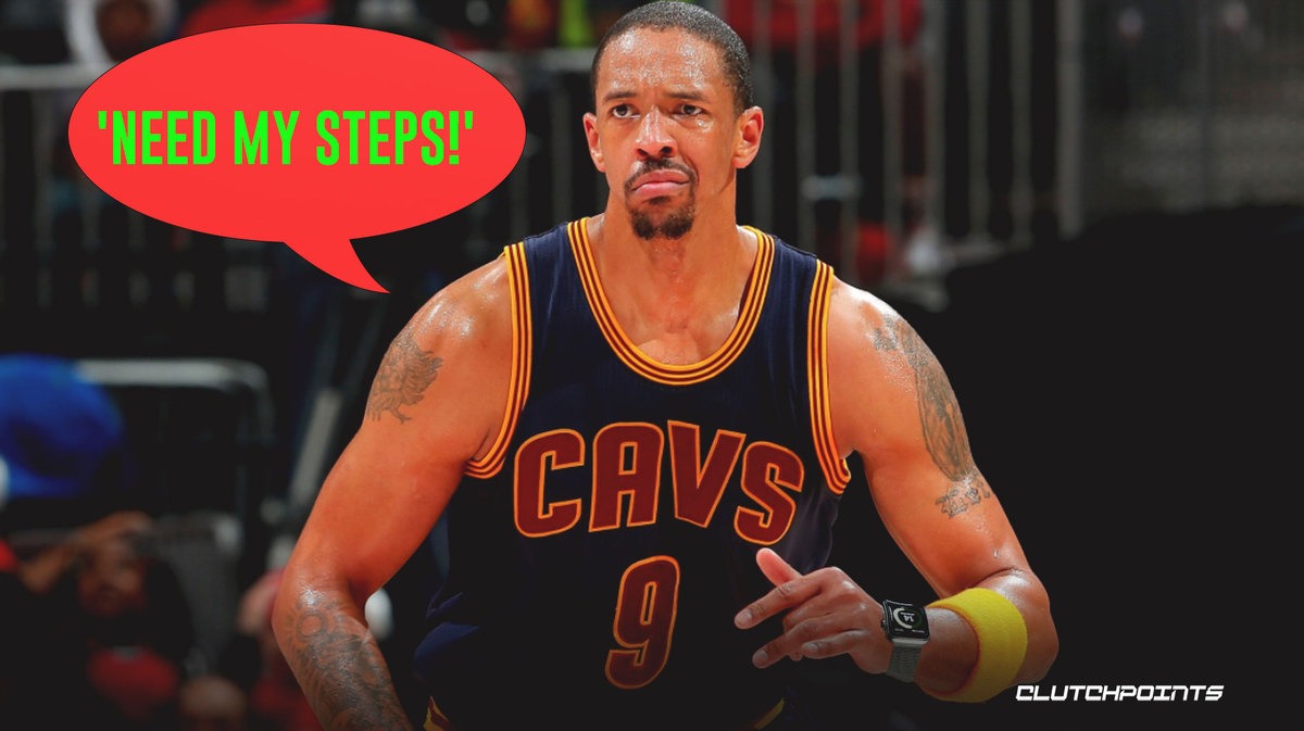 Channing Frye admits he used to tape over Apple watch during Cavs games for step count