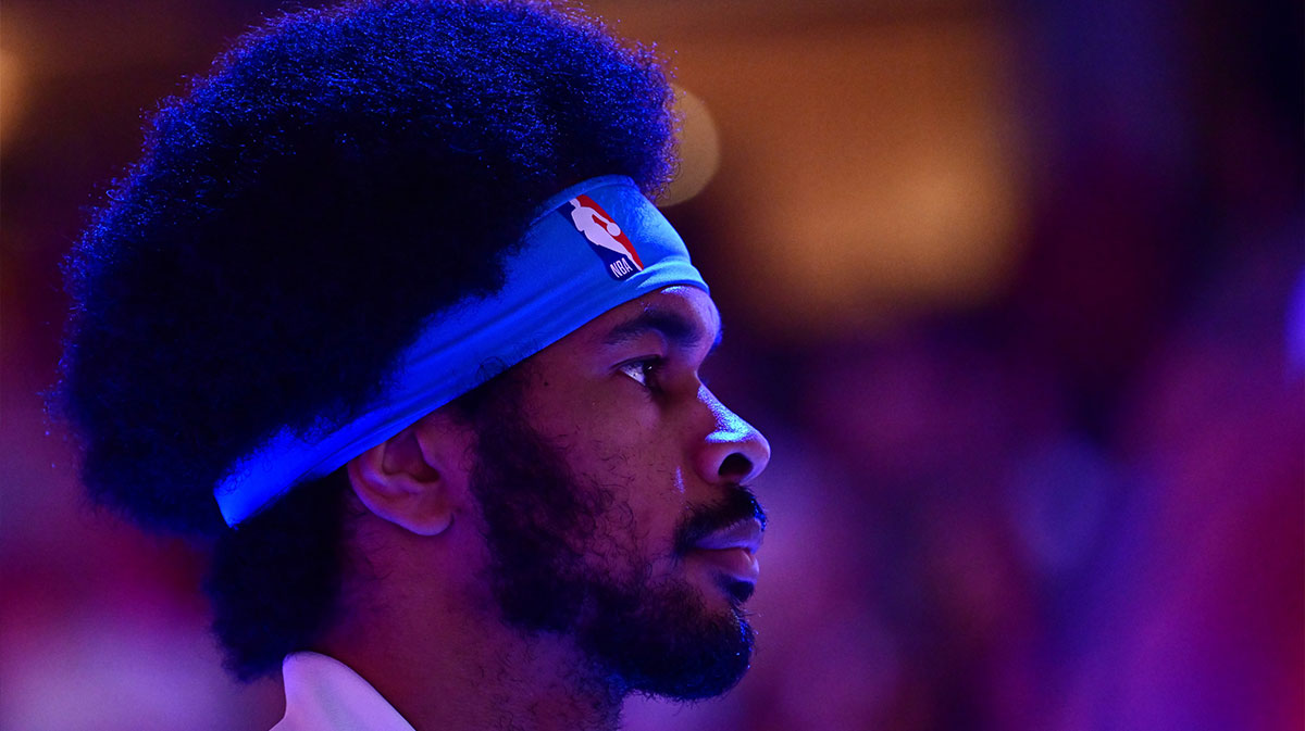 Cavaliers center Jarrett Allen (31) listens to the national anthem before the game between the Cavaliers and the Charlotte Hornets at Rocket Mortgage FieldHouse