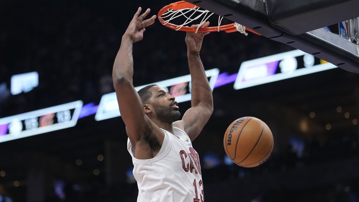 Cavaliers center Tristan Thompson (13) dunks the ball against the Toronto Raptors during the second half at Scotiabank Arena