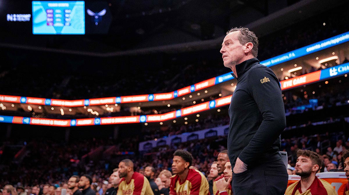 Cavaliers head coach Kenny Atkinson looks on during the fourth quarter against the Charlotte Hornets at Spectrum Center