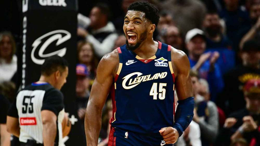 Cleveland Cavaliers guard Donovan Mitchell (45) celebrates during the second half against the Chicago Bulls at Rocket Arena.