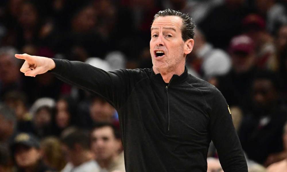 Cavaliers head coach Kenny Atkinson reacts against the New Orleans Pelicans during the first half at Rocket Arena