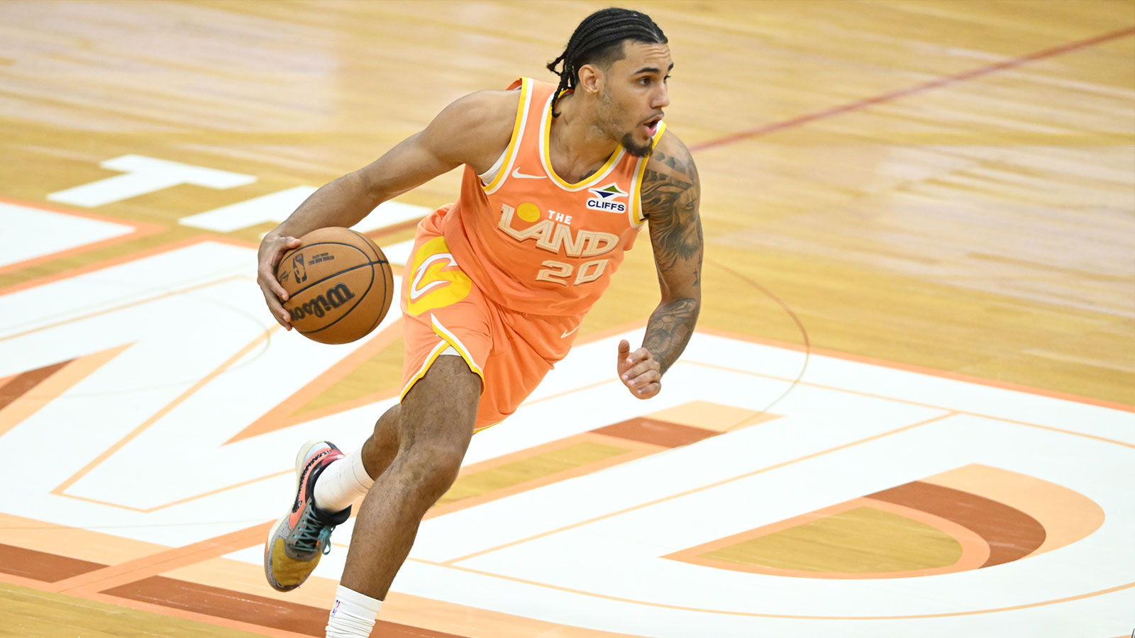 Cavs’ Donovan Mitchell makes Michael Jordan quip about Jaylon Tyson