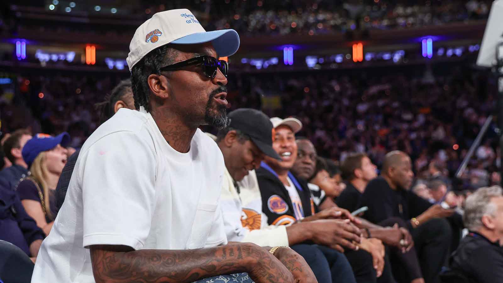 JR Smith picks between 2016 Cavs vs. 2020 Lakers title teams