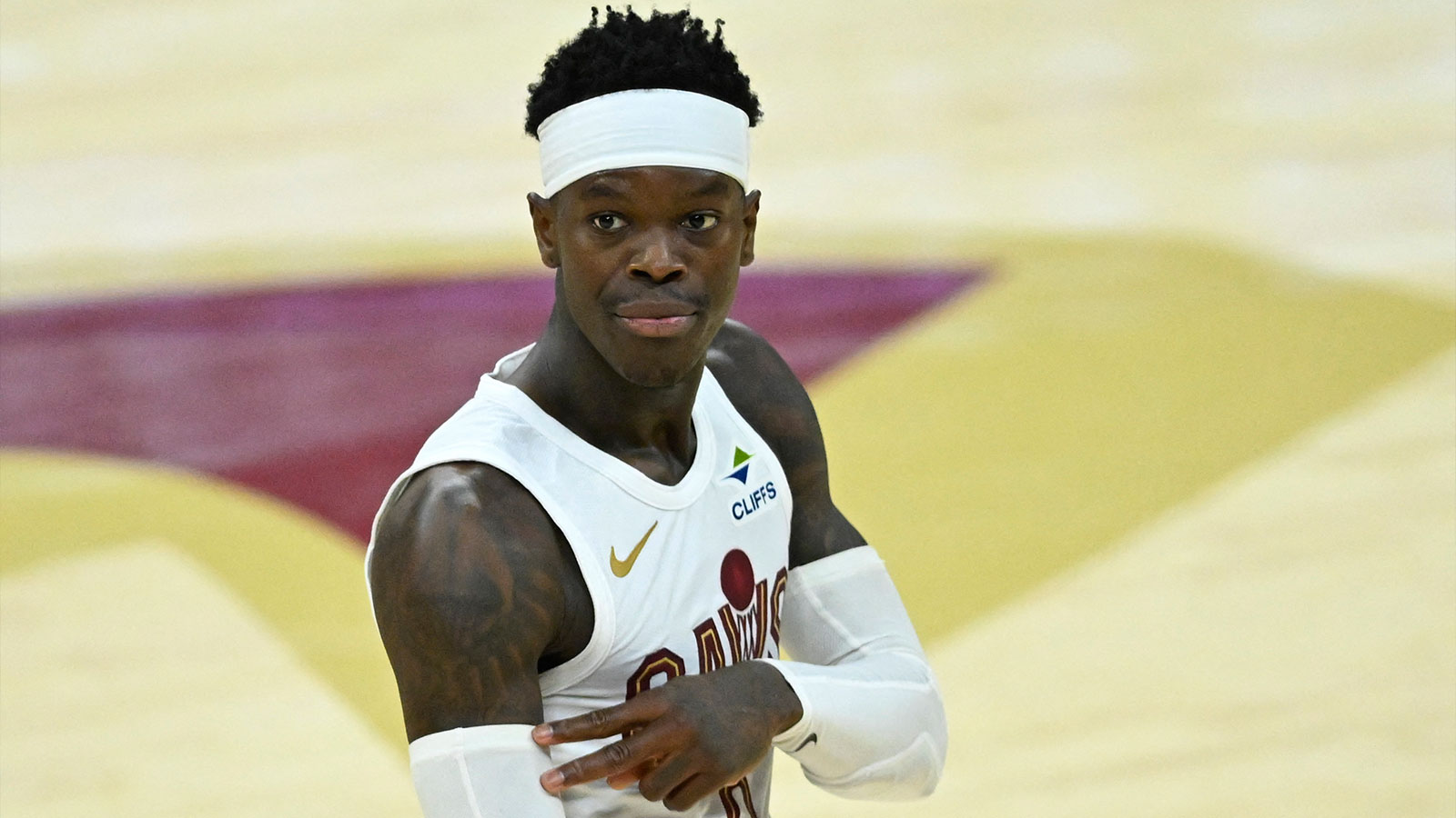 Dennis Schroder reveals fiery halftime message that sparked Cavs’ Game 5 comeback vs. Raptors