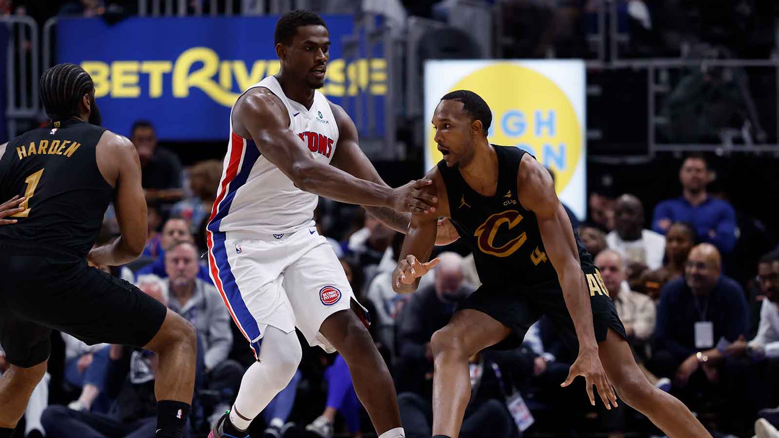 Jeff Teague demands Cavs haters come after Evan Mobley too