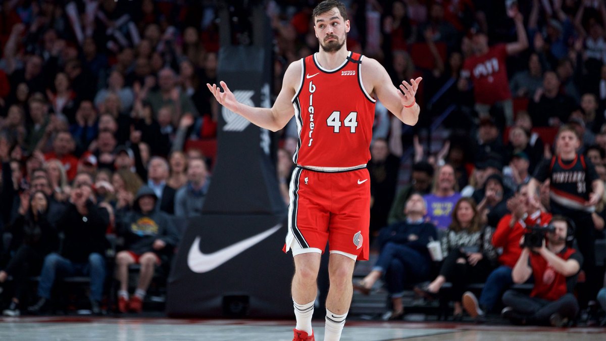 Portland Trail Blazers forward Mario Hezonja (44) reacts after making a three point basket against the Phoenix Suns during the fourth quarter at the Moda Center.